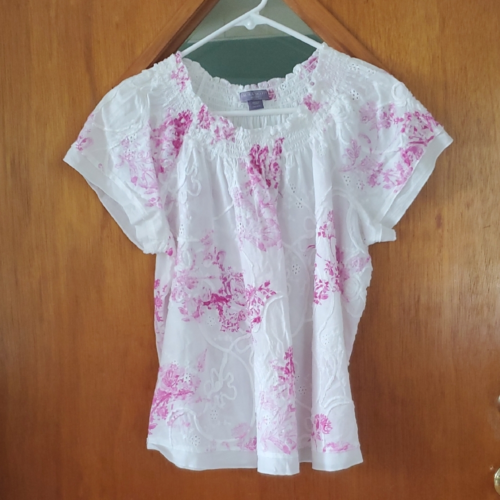 Laura Scott Petite Pink And White Top